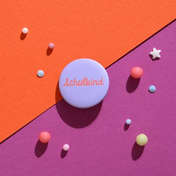 Ava & Yves Button SCHULKIND flieder/rosa