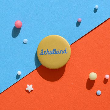 Ava & Yves Button SCHULKIND mustard yellow/blue