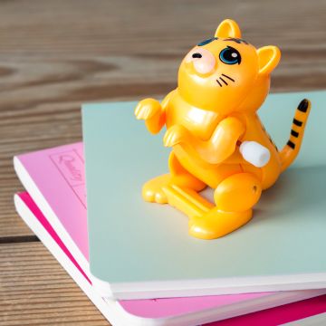 Rex London Wind-up Toy JUMPING CAT